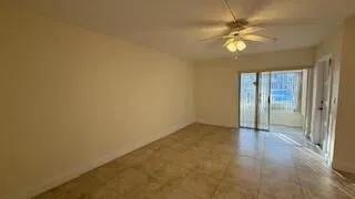 Residence photo 13