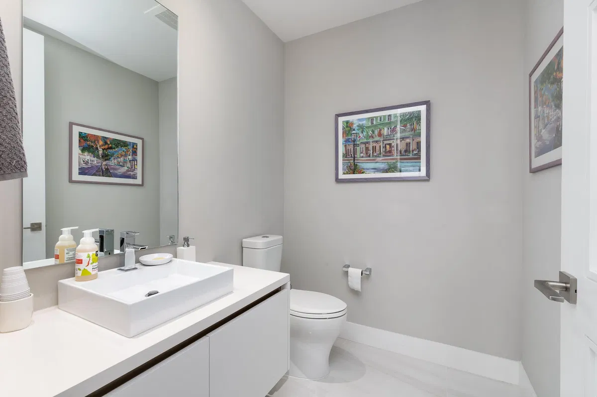 Tower 155 Unit 1107 photo 22