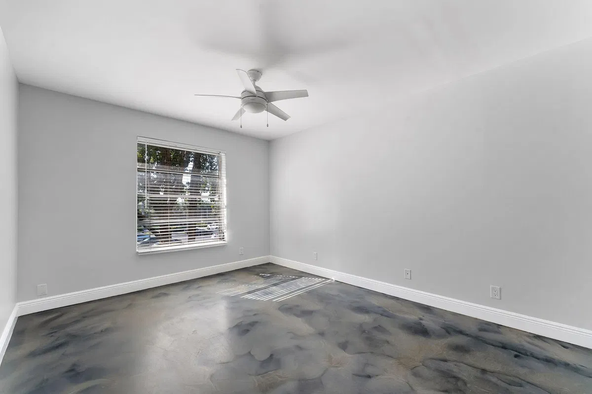 Unit 3070 photo 7