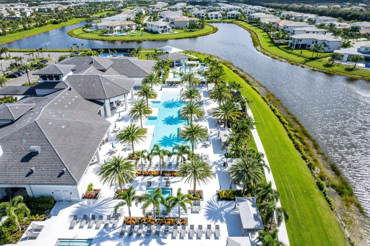 Boca Bridges Residence photo 97