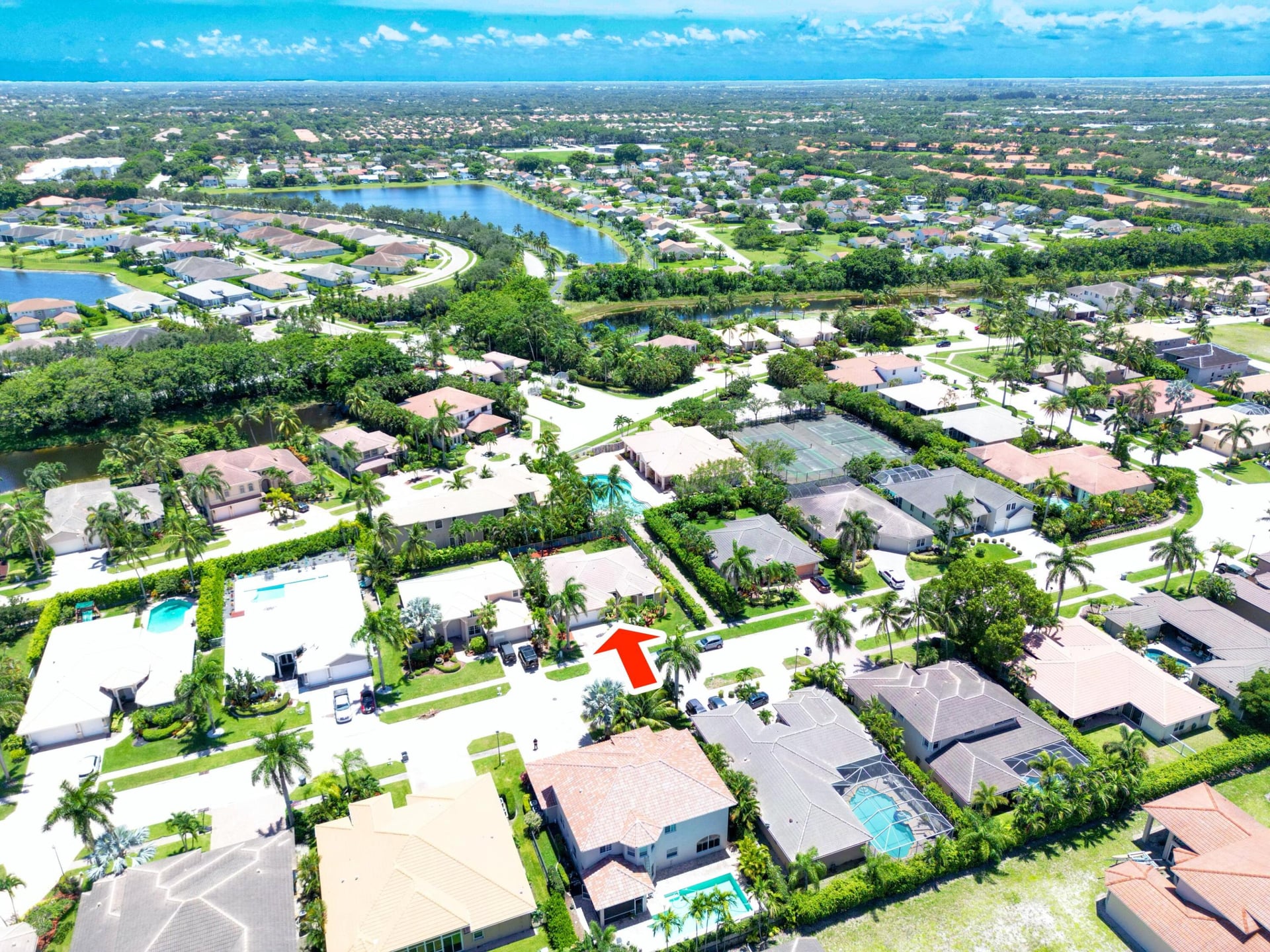  Residence photo 34