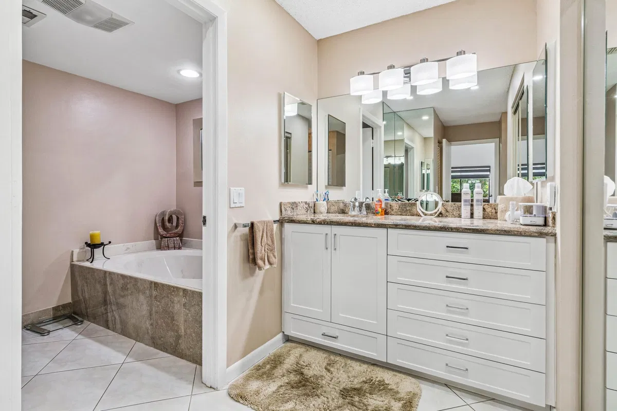 Boca Lago Country Club Homes Unit 37-b photo 31