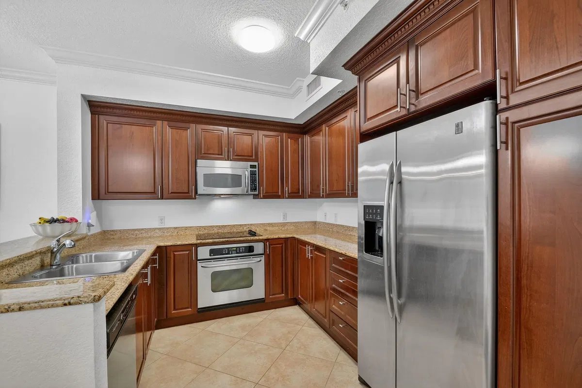 Unit 110 photo 16