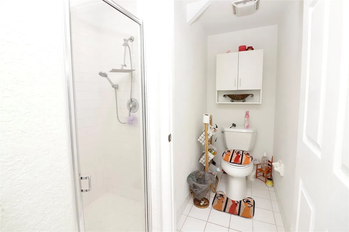 Residence photo 28