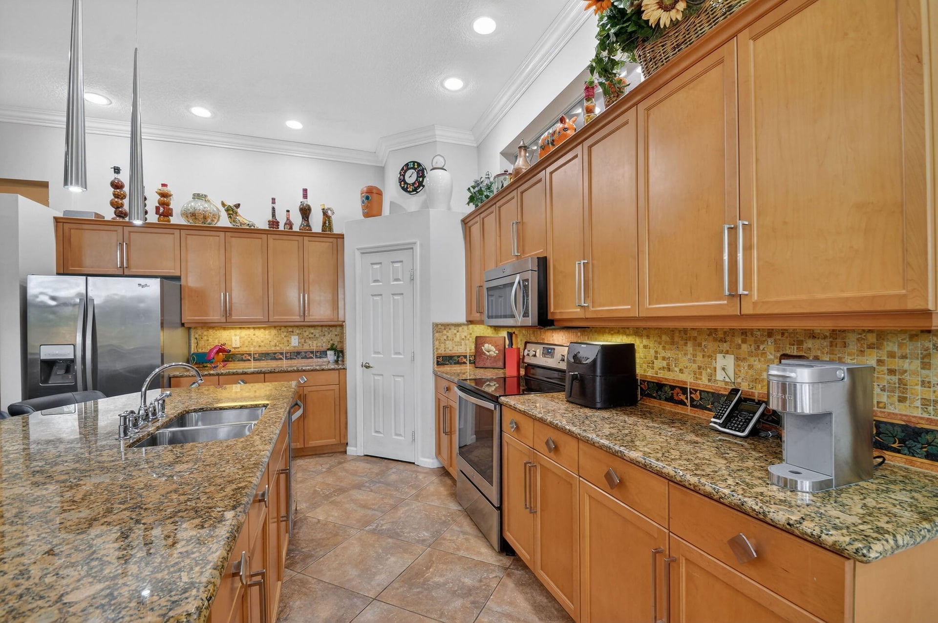 Residence photo 22