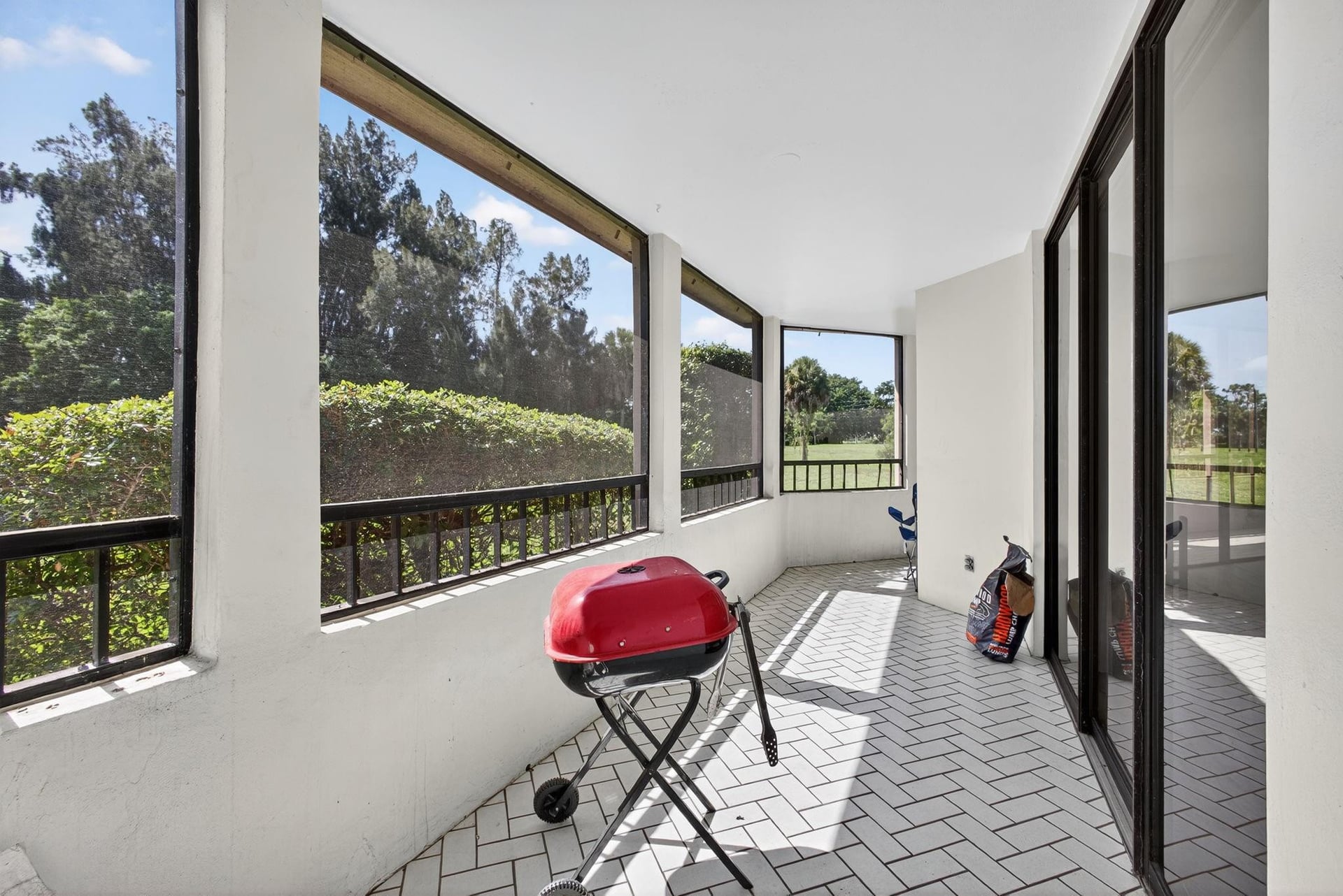 Unit 104 photo 55