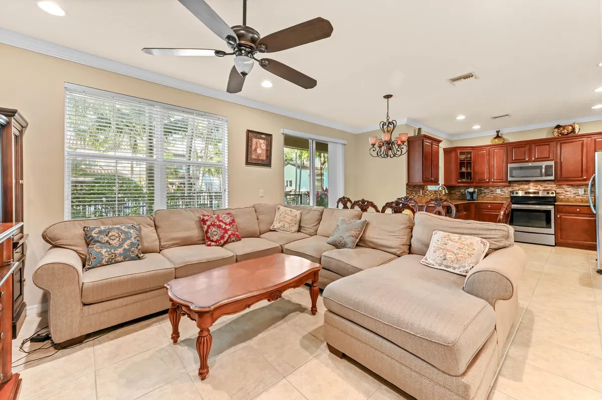 Old Palm Golf Club Residence photo 4