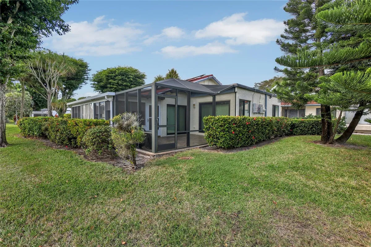  Residence photo 22