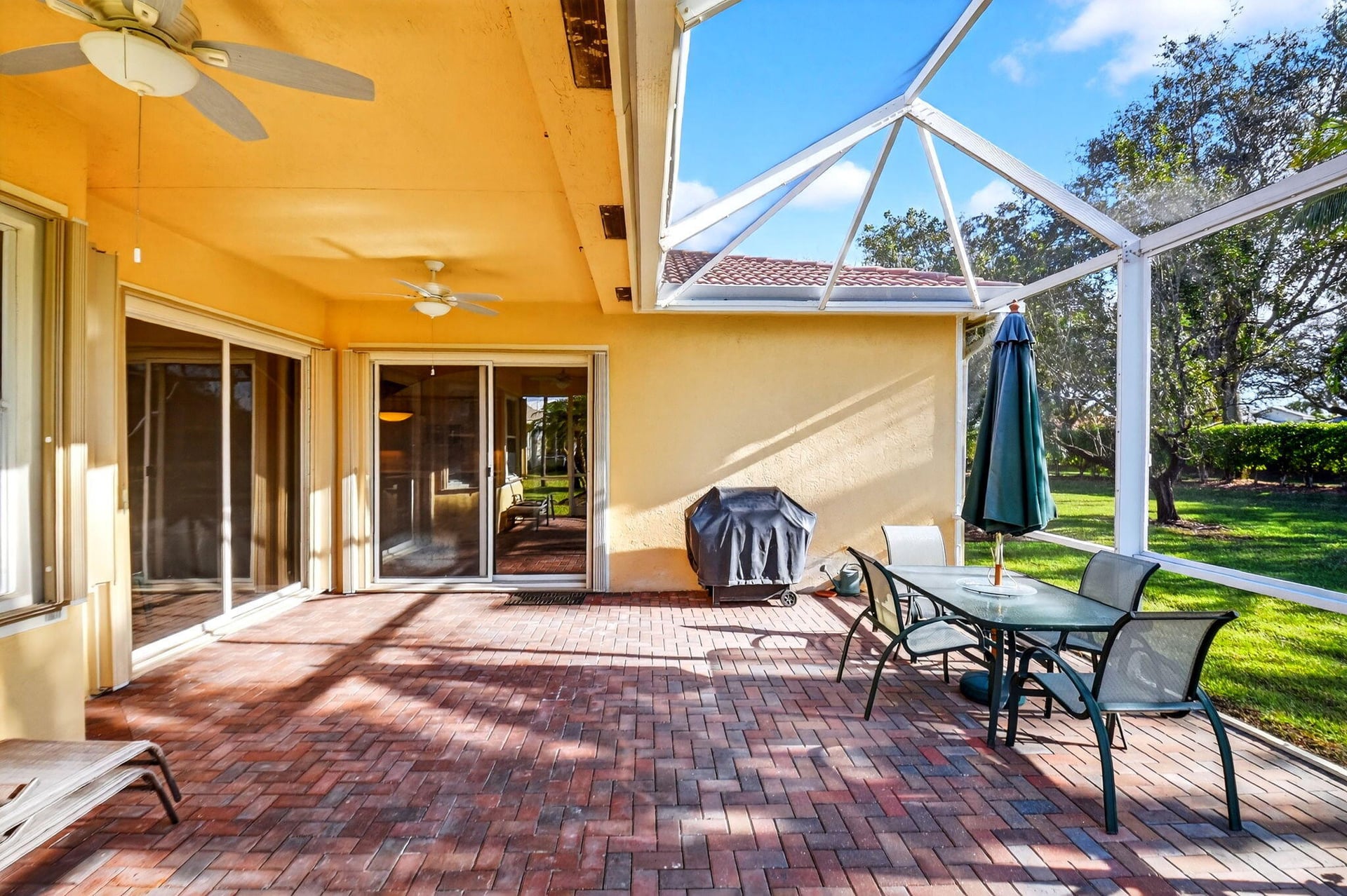 Residence photo 19