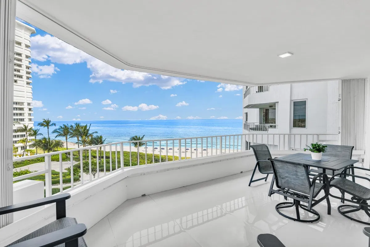 550 S Ocean Boca Unit 605 photo 13