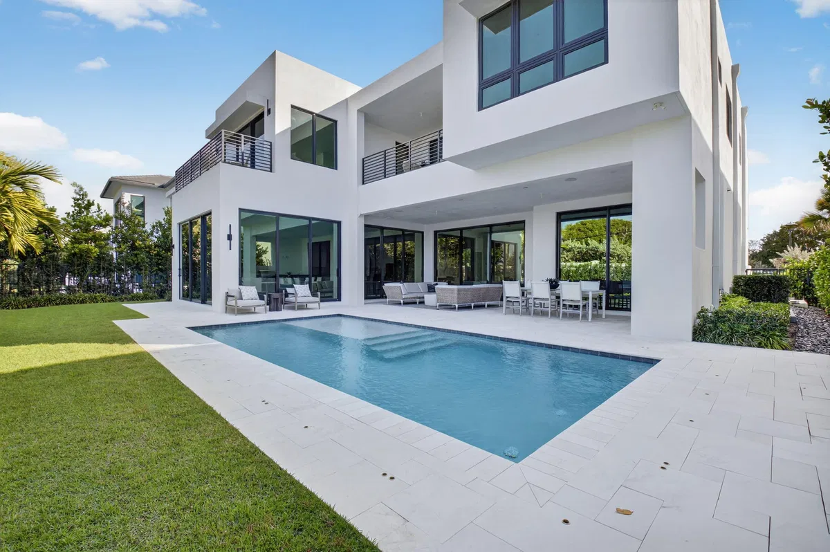 Residence photo 10