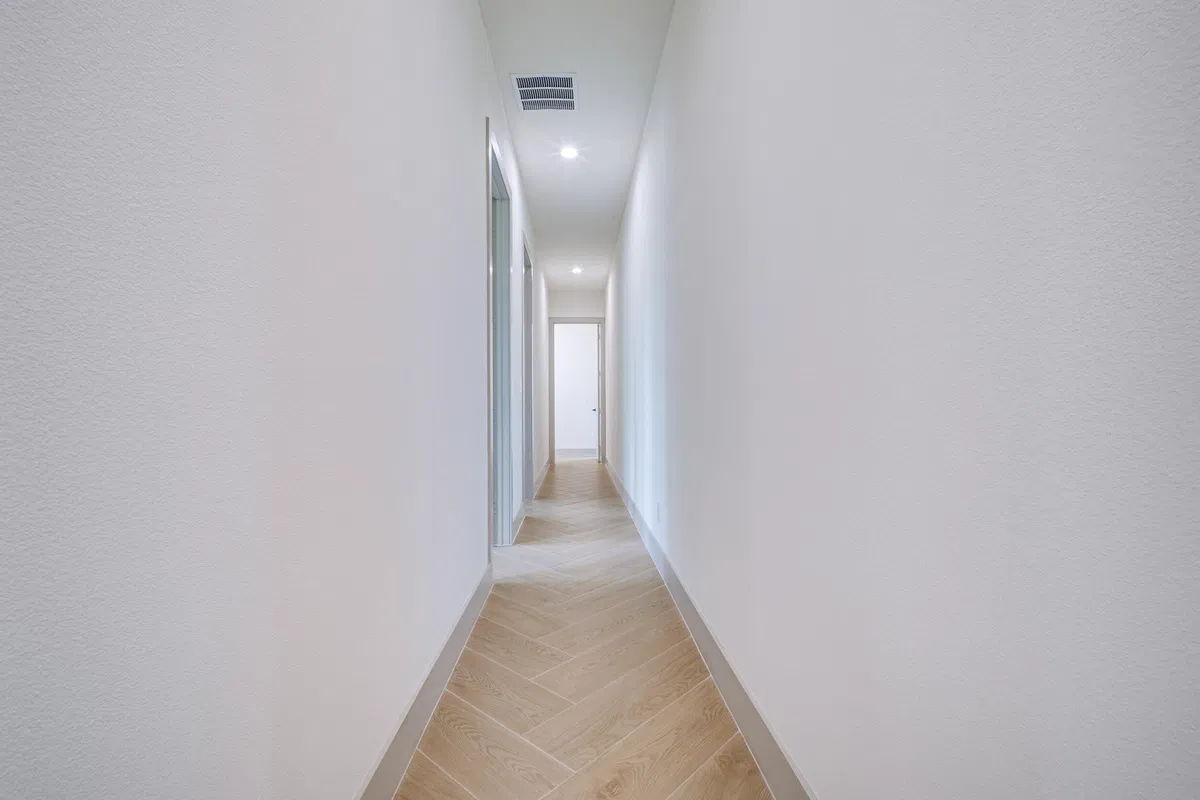  Residence photo 49