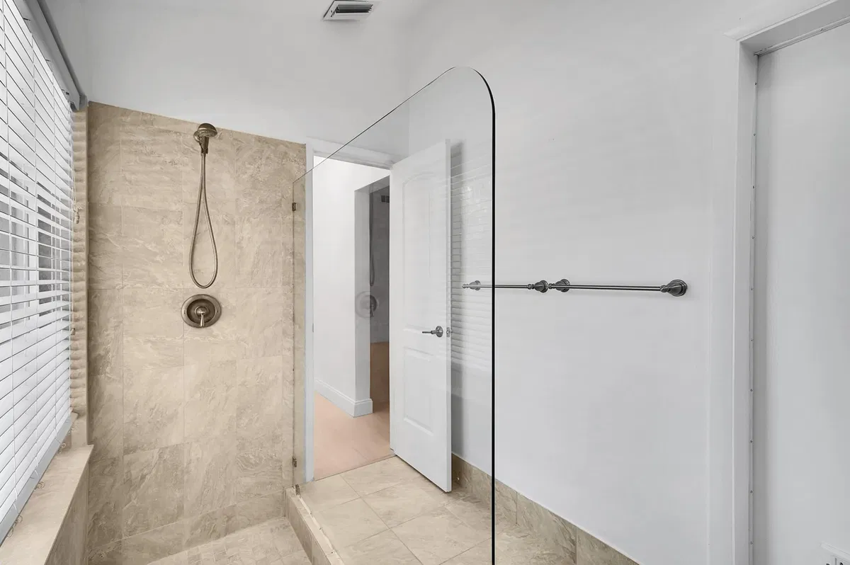 Colonnade Boca Raton Residence photo 40