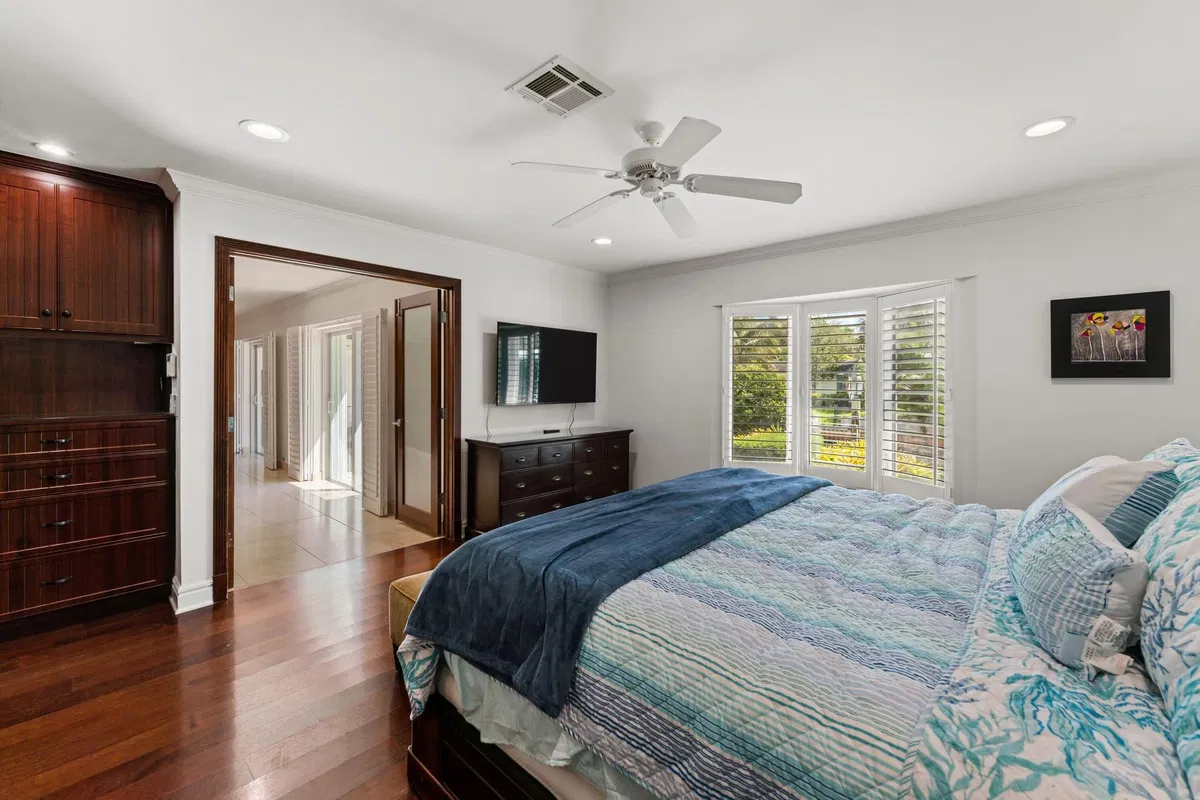 Residence photo 19