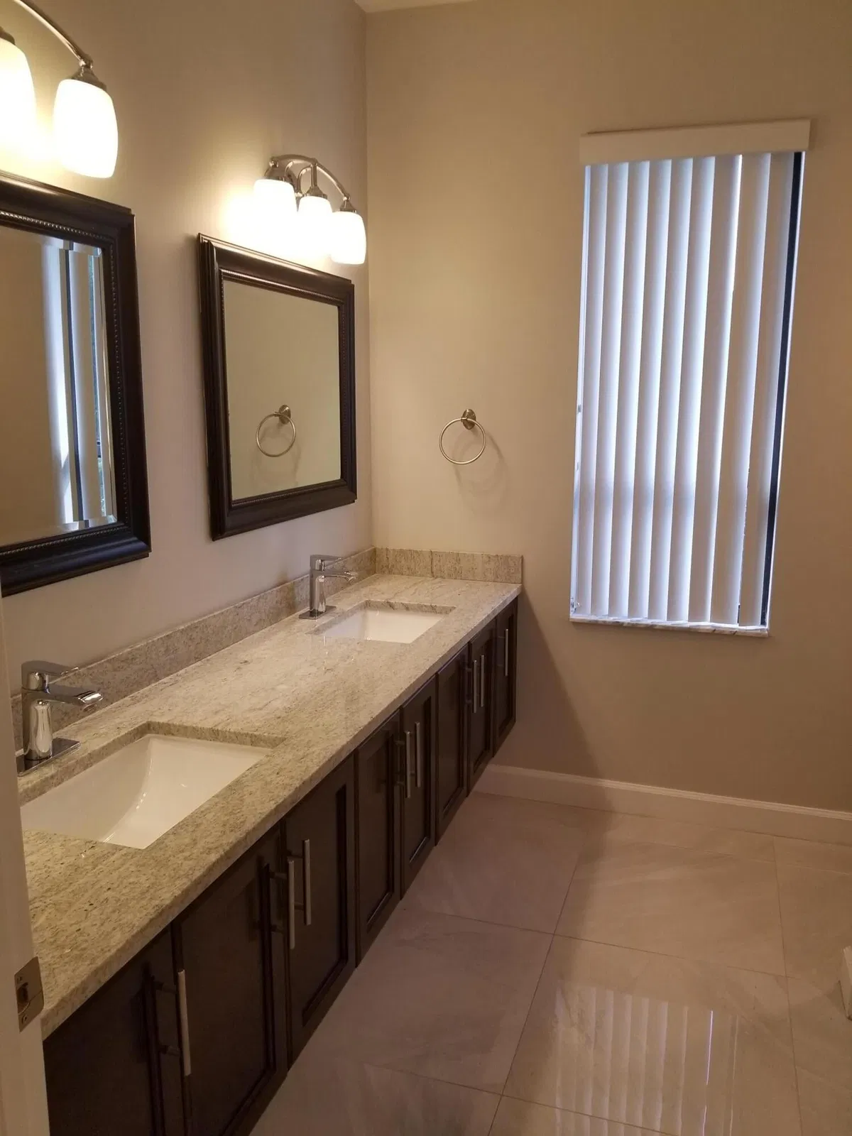 Residence photo 25