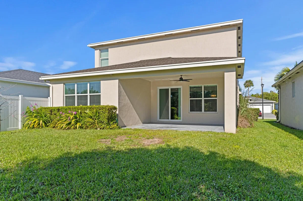 Residence photo 28