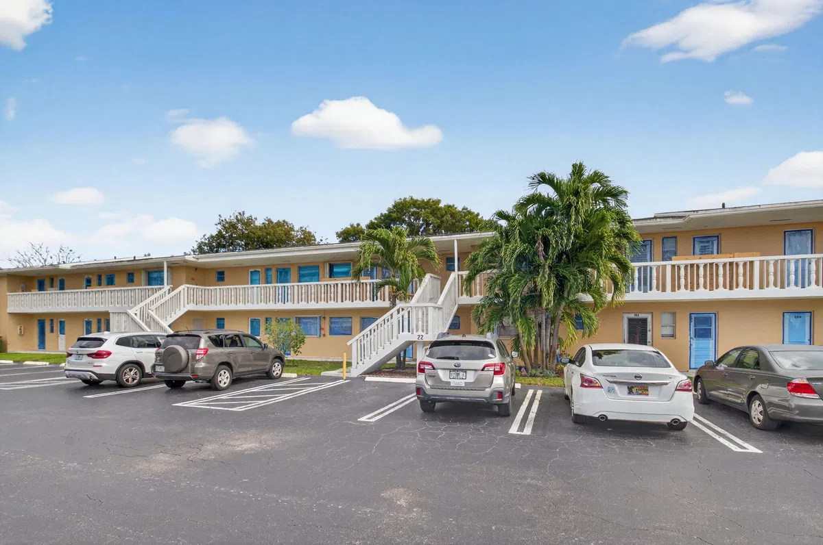  Unit 204 photo 19
