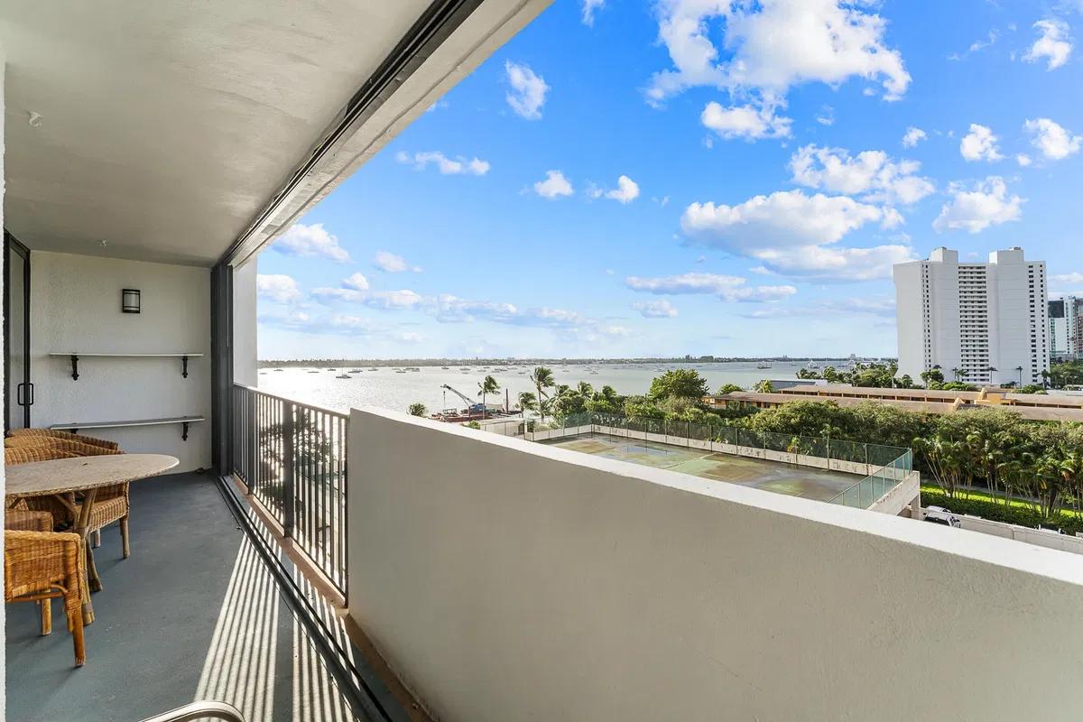 Palm Beach House Unit 605