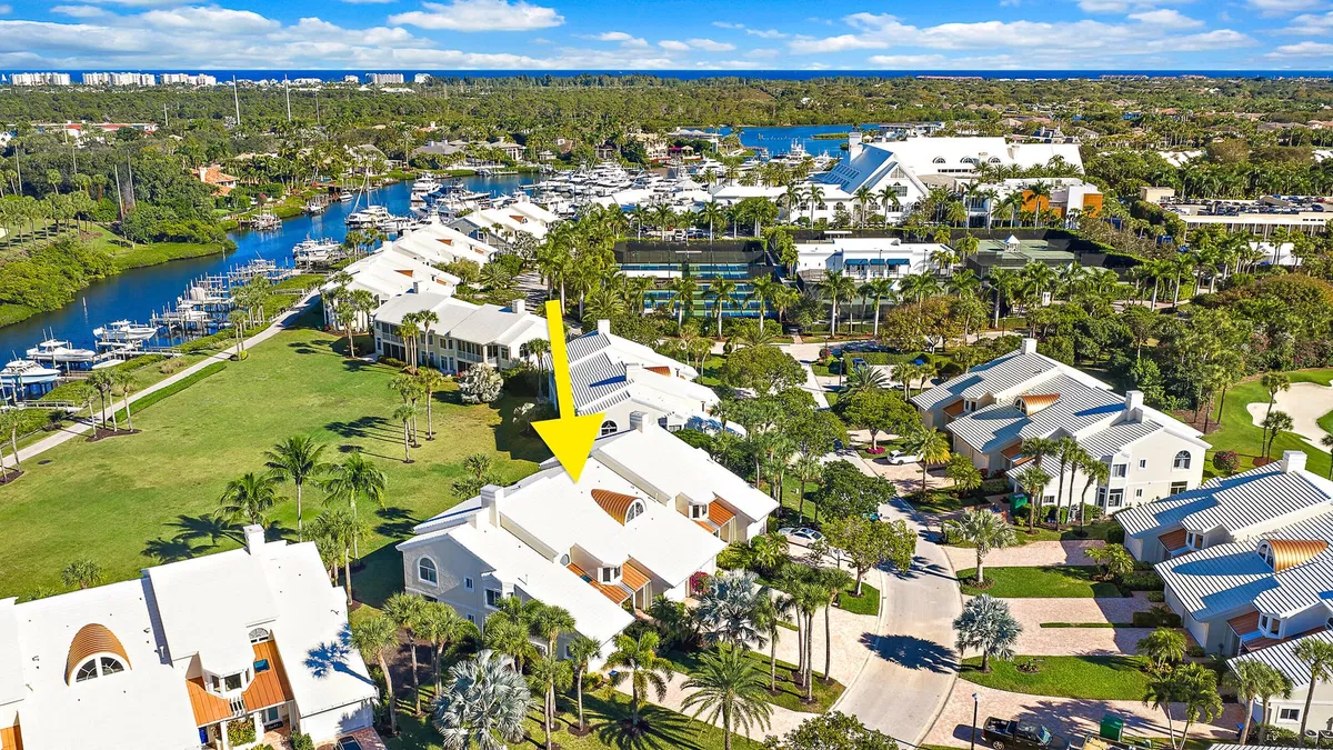 Admirals Cove Residence