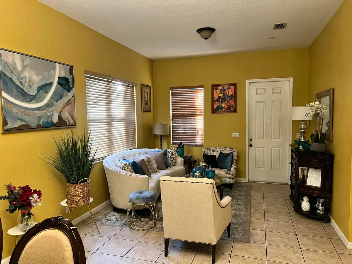 Residence photo 7