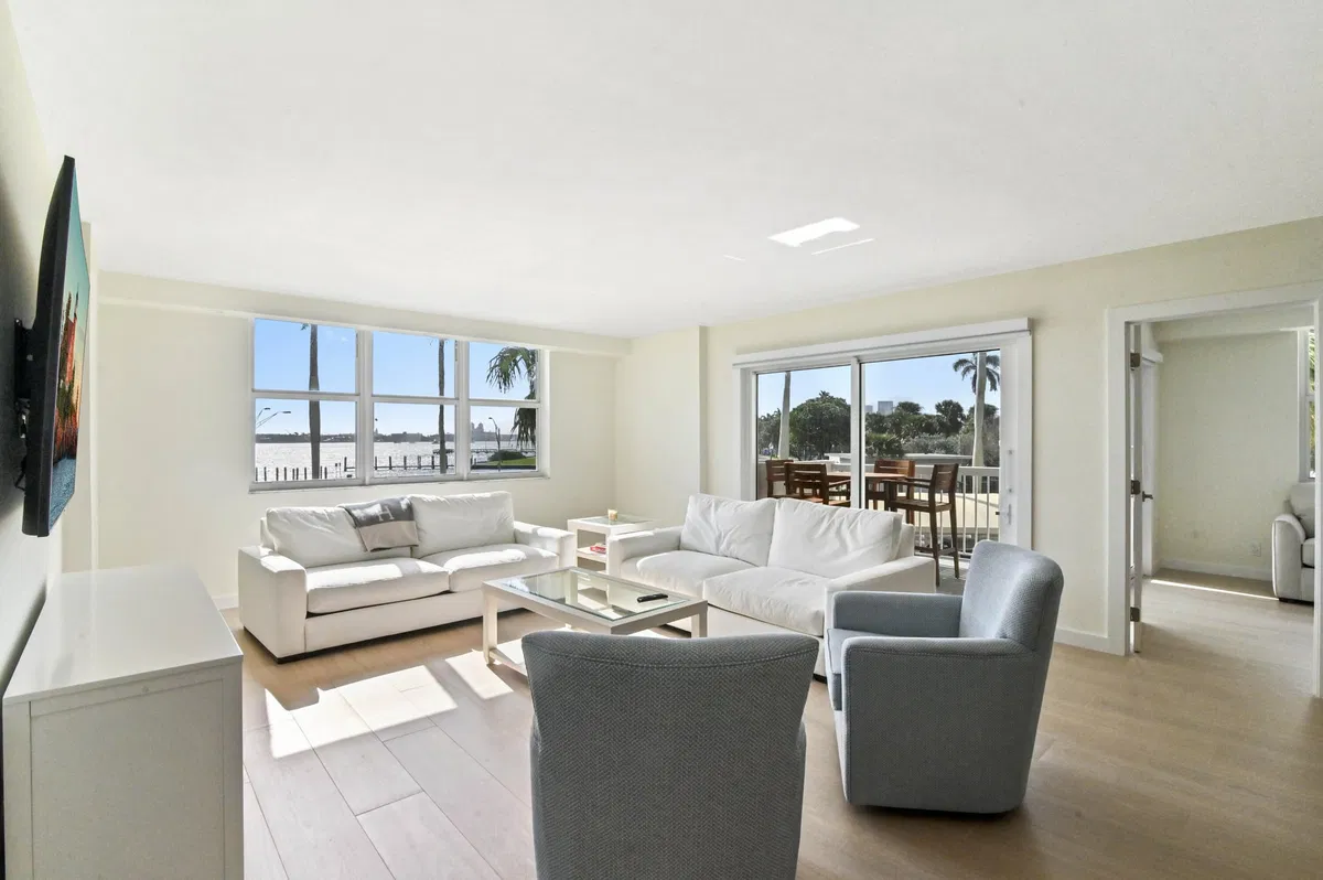 2600 N Flagler Unit 210 photo 10