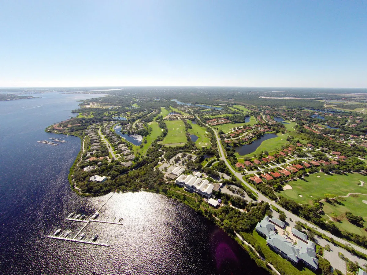 Harbour Ridge Residence