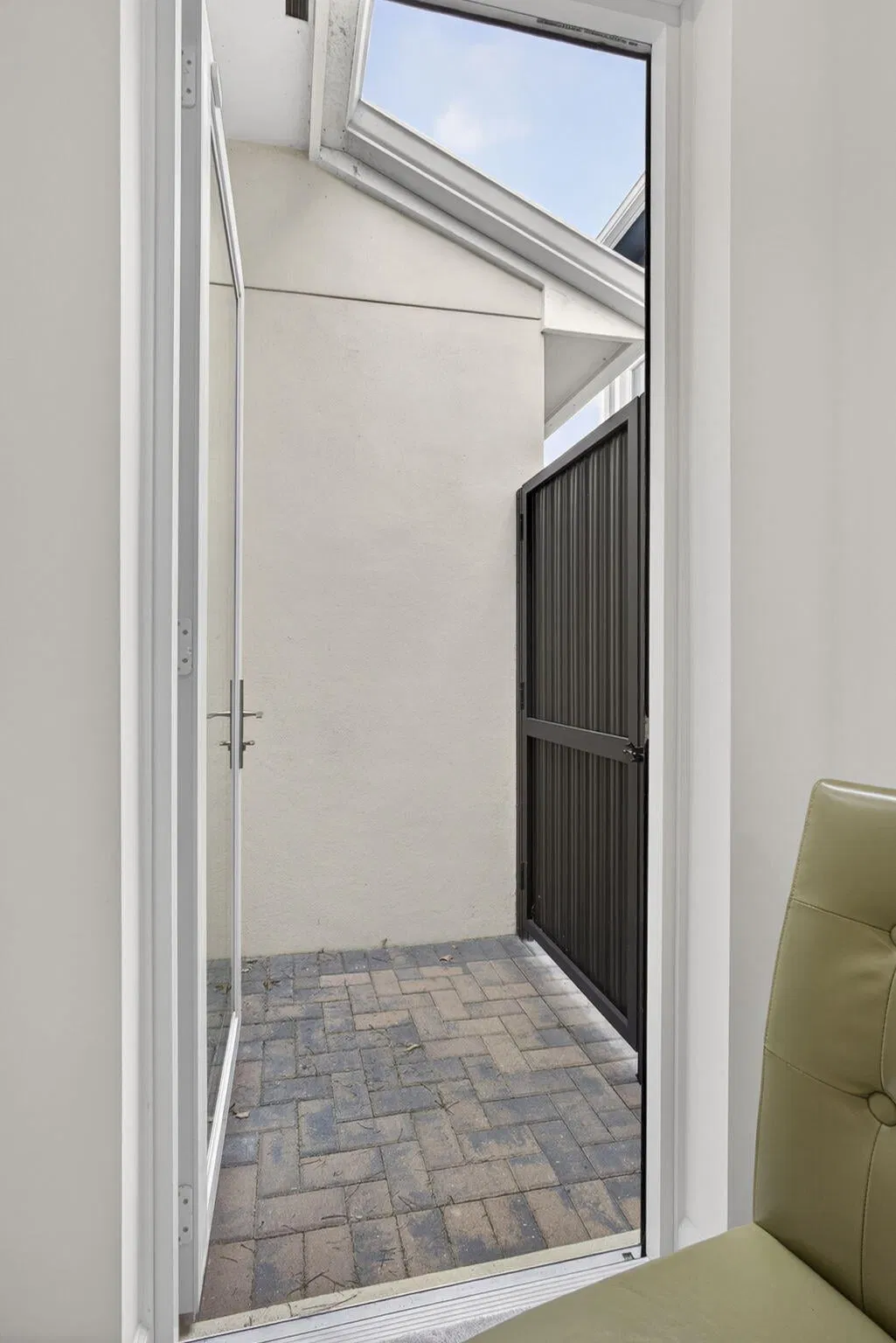 Residence photo 19