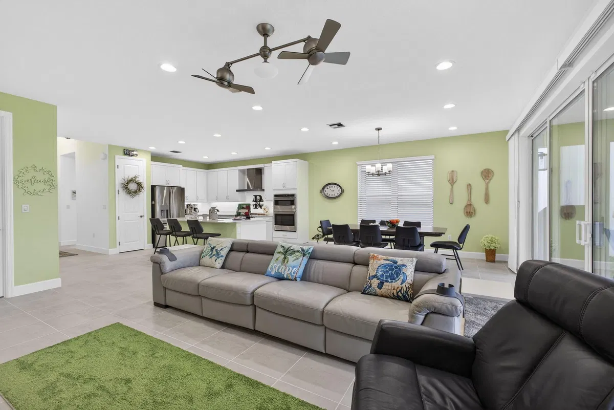 Residence photo 34