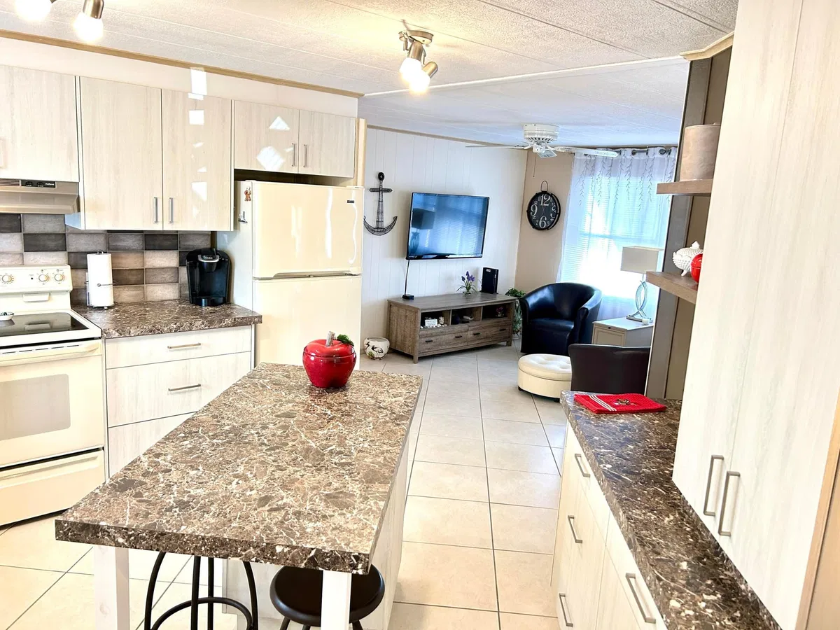  Residence photo 13