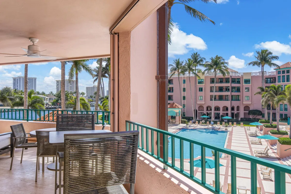 Mizner Court Unit 305 photo 40