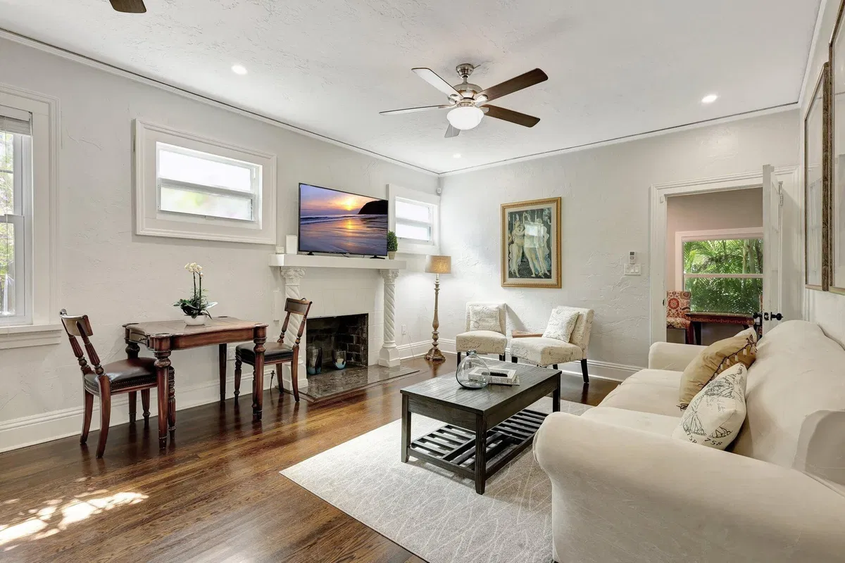 Old Northwood Residence photo 49