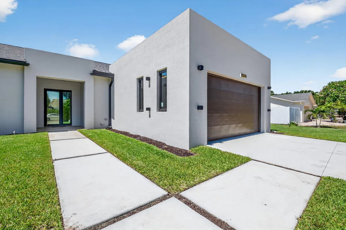 Residence photo 7