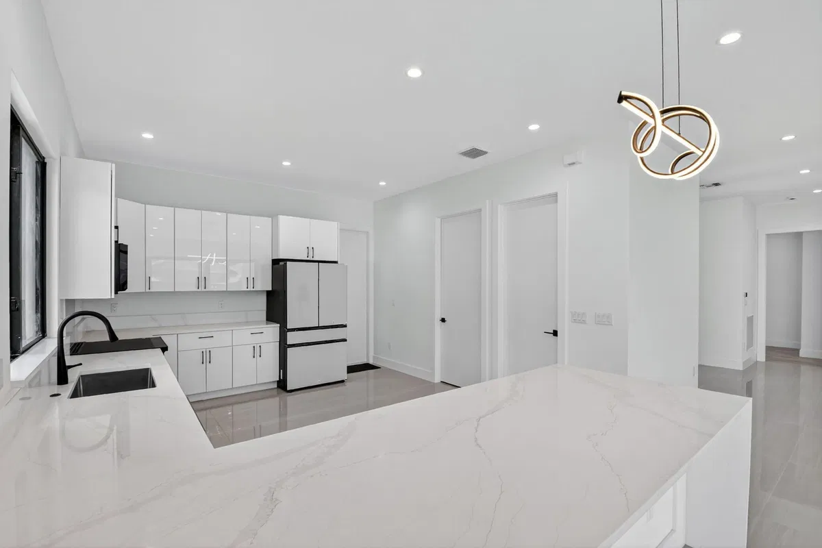 Residence photo 19