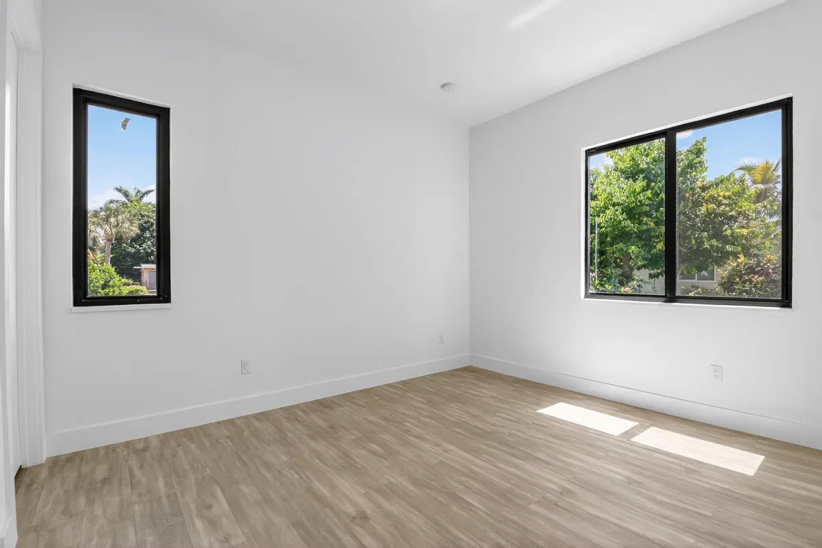 Residence photo 25