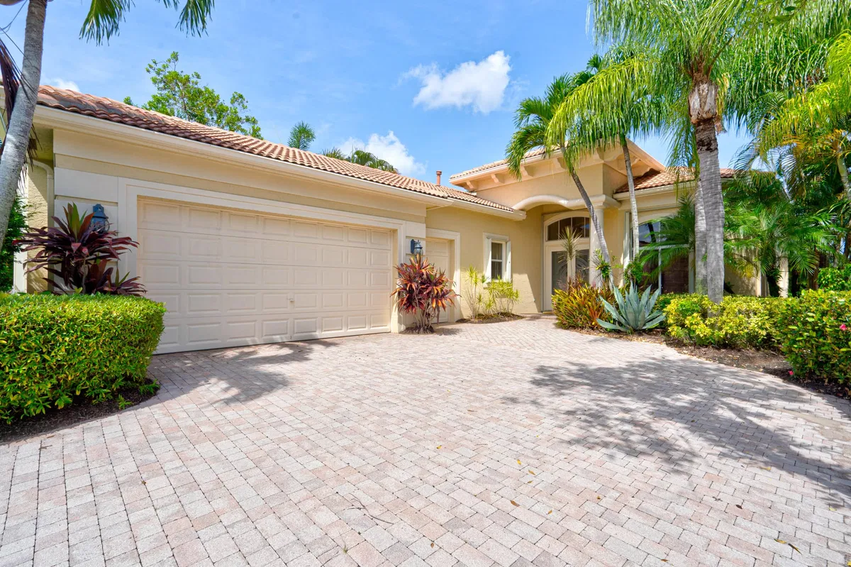 Mirasol Country Club Residence photo 16