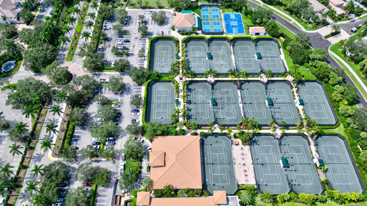 Mirasol Country Club Residence photo 22