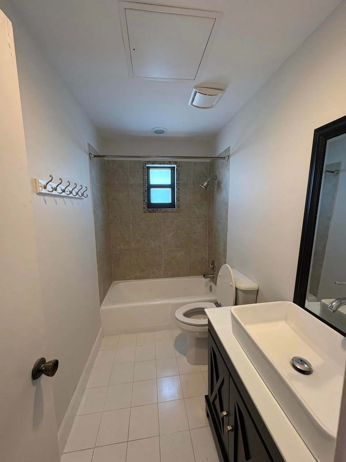 Unit 5 photo 16