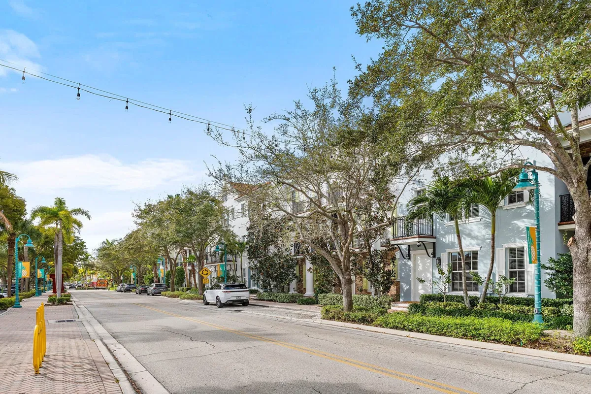 Downtown Delray Beach Residence photo 31