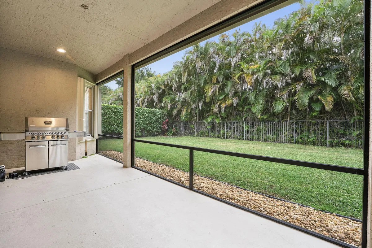 Saturnia Boca Raton Residence photo 13