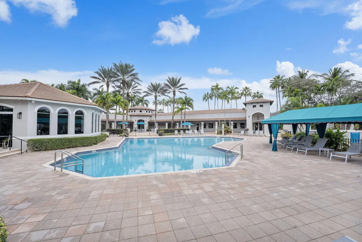 Saturnia Boca Raton Residence photo 31