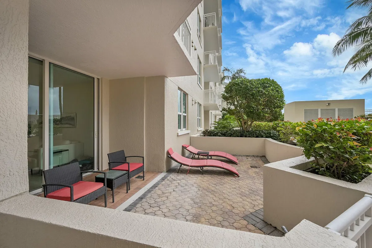 Unit 508 photo 28
