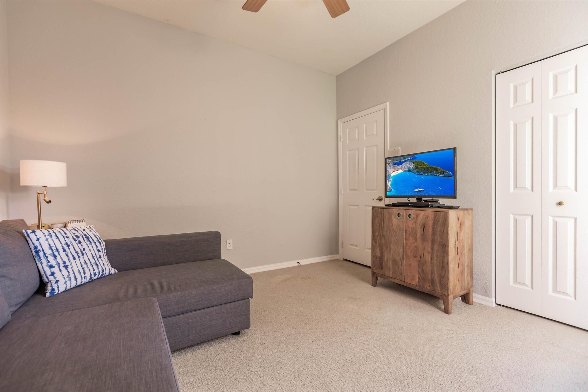 Residence photo 28
