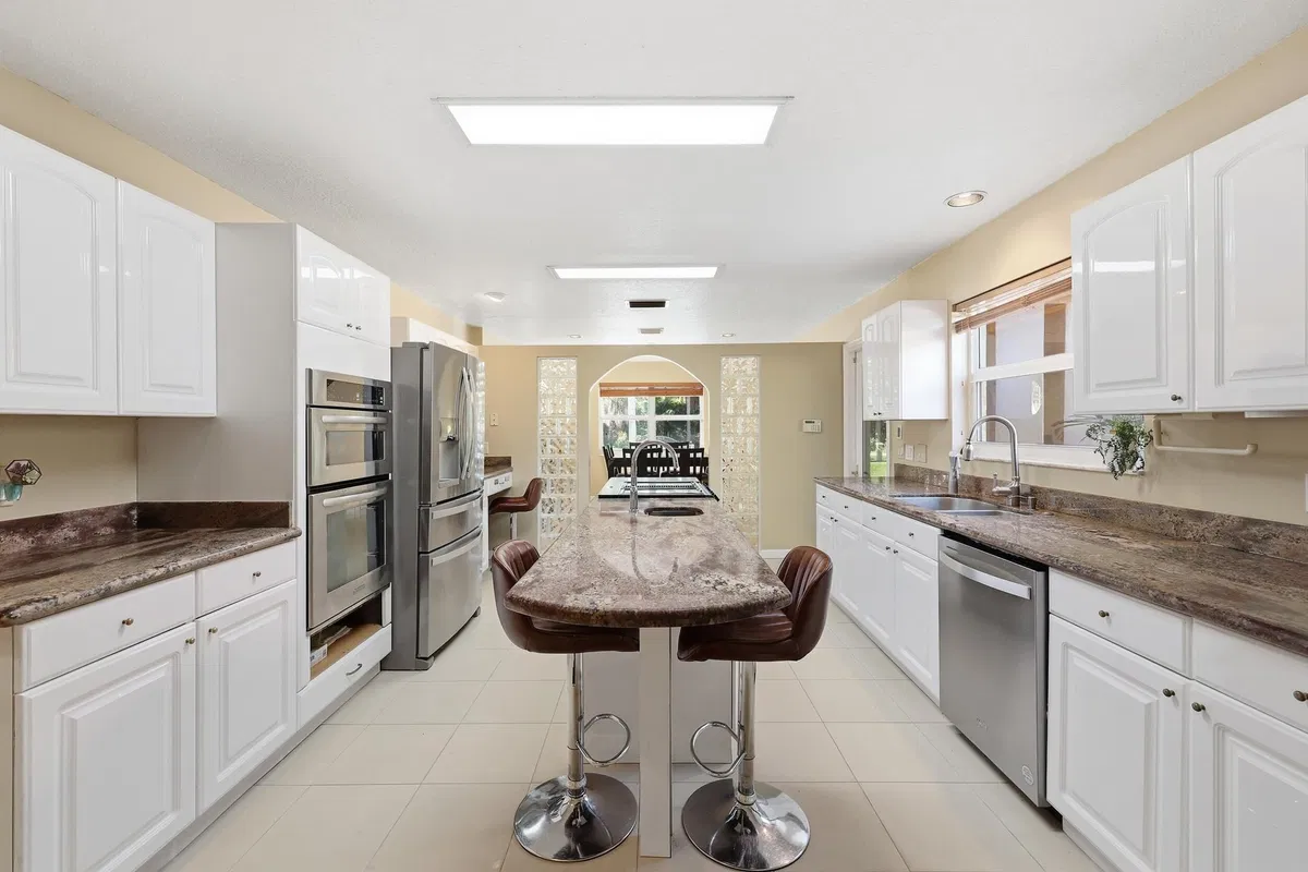  Residence photo 22