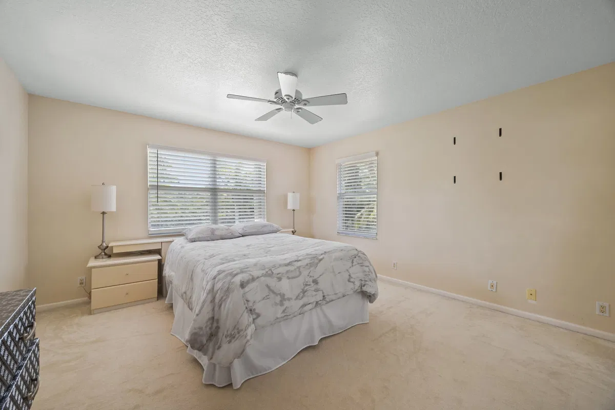  Residence photo 43
