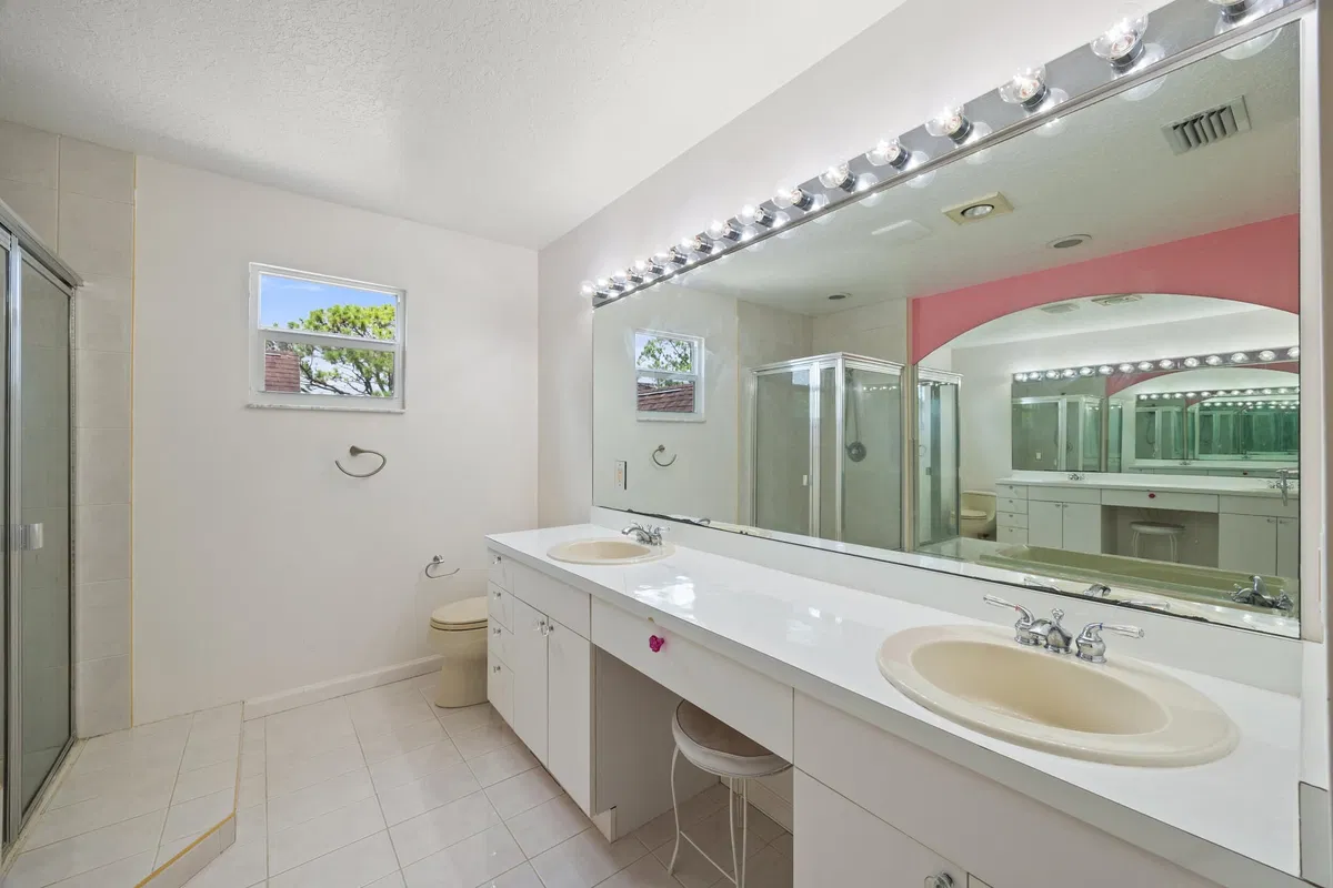  Residence photo 46