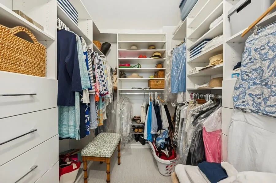 Unit 203 photo 13