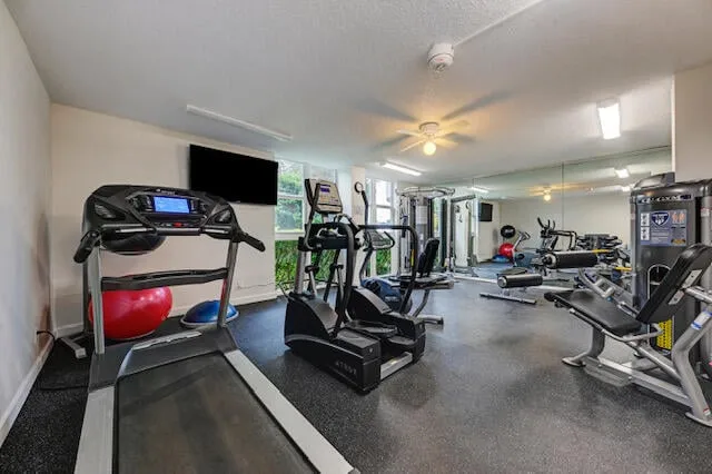 Unit 203 photo 46
