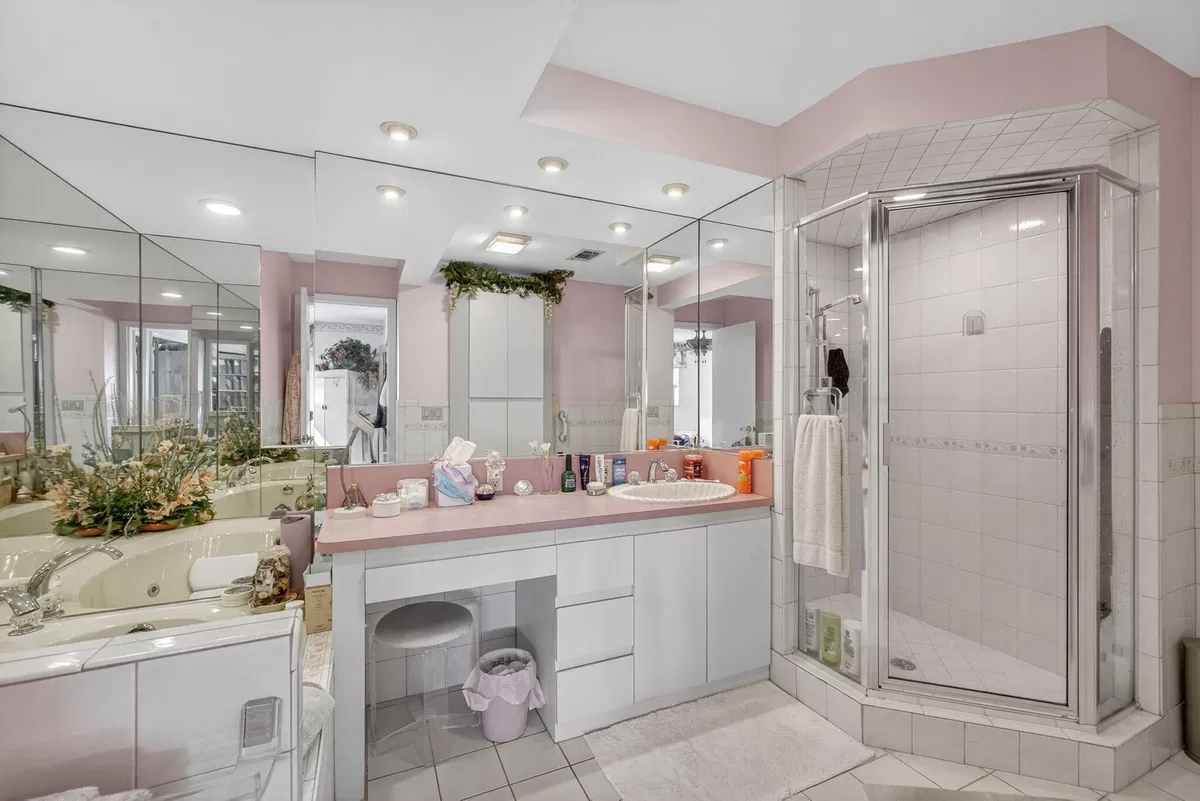 Village of North Palm Beach Residence photo 34