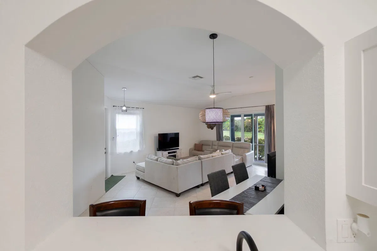 Residence photo 10