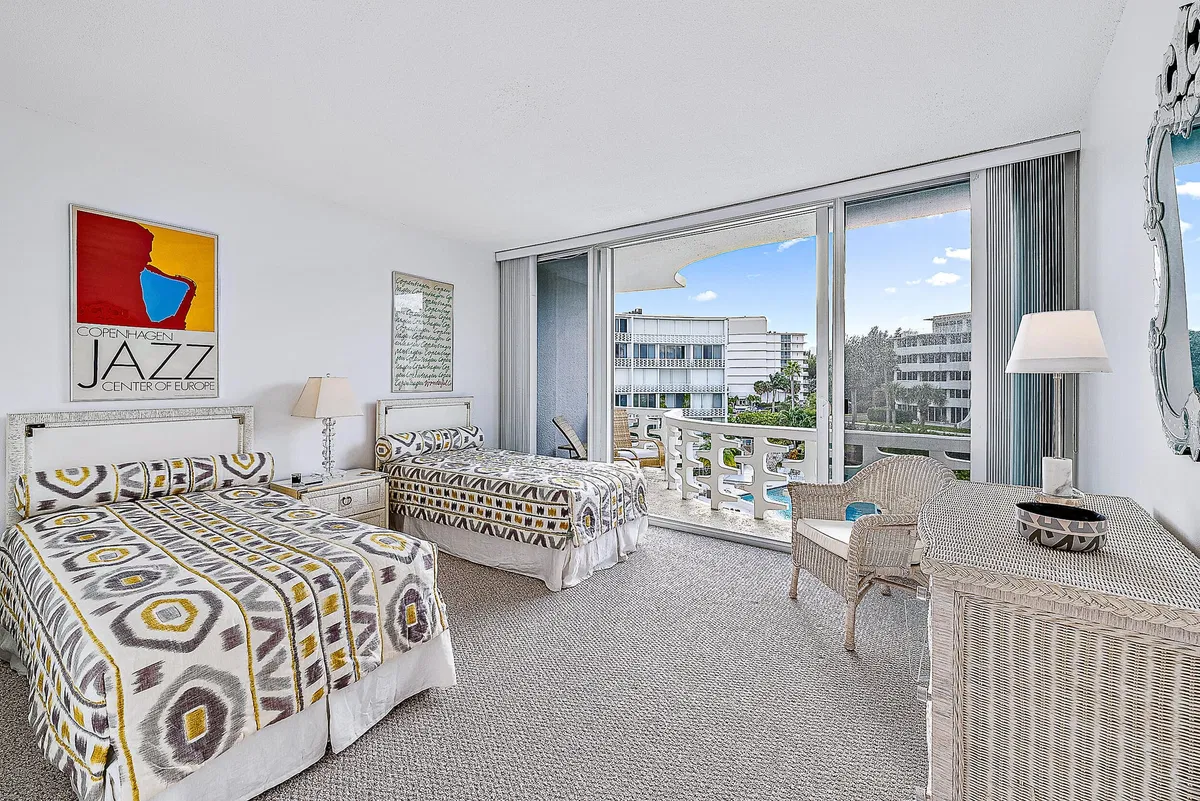 2760 S Ocean Palm Beach Unit 310 photo 13